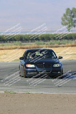 media/Sep-17-2023-Speed Ventures (Sun) [[7e780ba612]]/Green/Session 1 (Grapevine)/